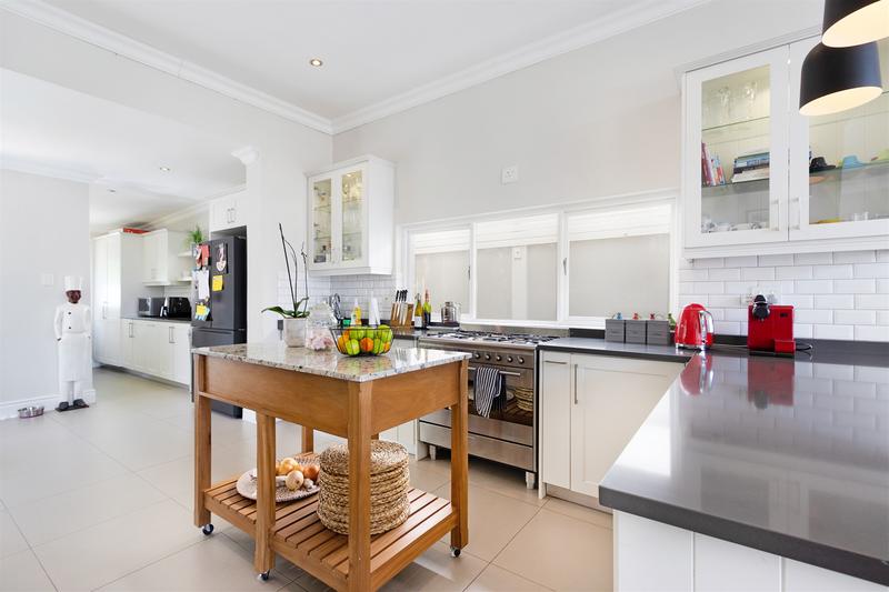 3 Bedroom Property for Sale in Claremont Upper Western Cape